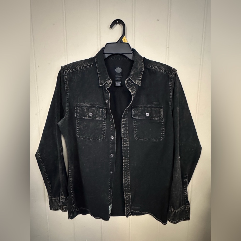 Women’s Harley Davidson Black Washed Button-Up Shirt with Chest Pockets